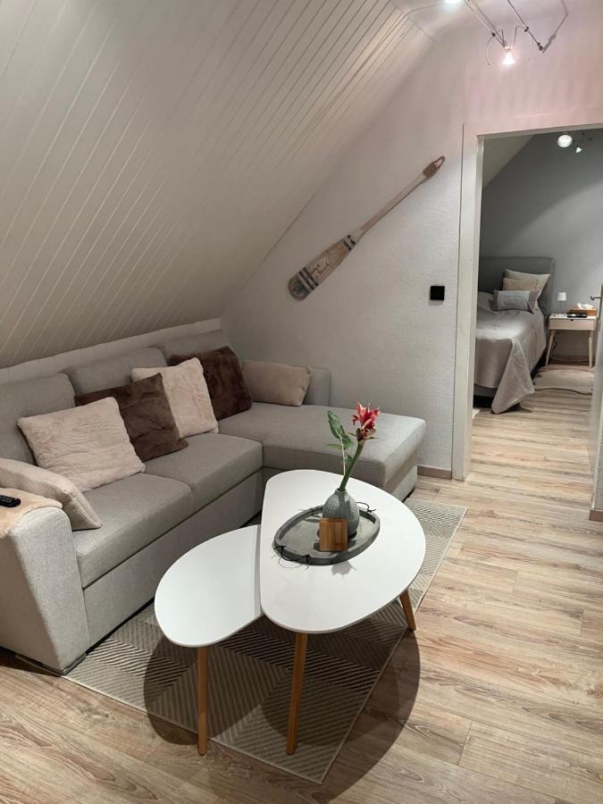 Sandys-Beachhouse Em 2024 Stadion -16 Fahrminuten Ferienwohnung Abtei Brauweiler Business Kueche Klima Parken Relax Travel Work Koeln Naehe プルハイム エクステリア 写真