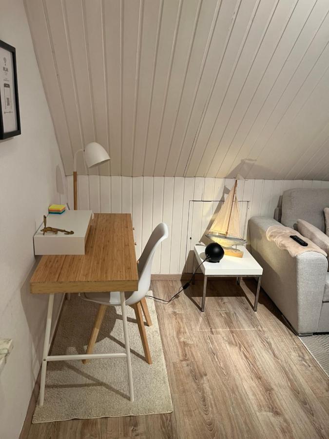 Sandys-Beachhouse Em 2024 Stadion -16 Fahrminuten Ferienwohnung Abtei Brauweiler Business Kueche Klima Parken Relax Travel Work Koeln Naehe プルハイム エクステリア 写真
